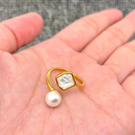 Pearl & Shell Stainless Steel Ring
